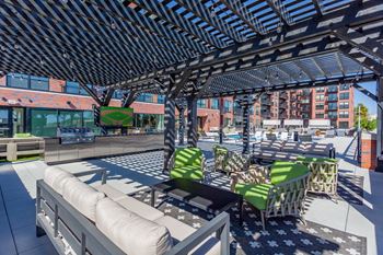 Resort-inspired rooftop pool & sundeck